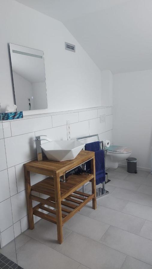 Ferienwohnung Krabbe Im Haus-Neuharlingersiel Exterior photo